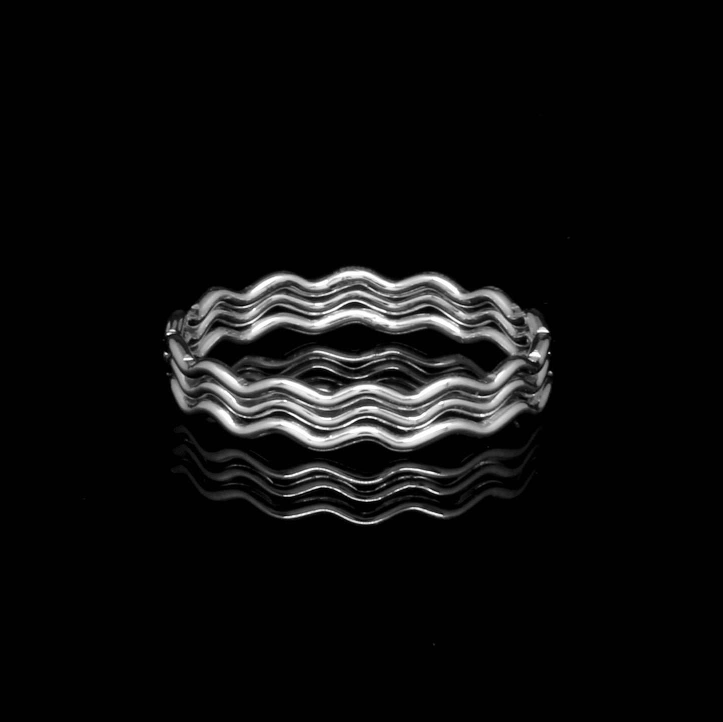 Wavy Ring